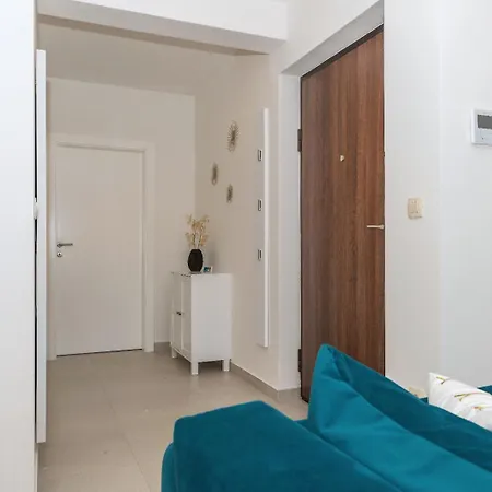 Filou 아파트 마카르스카