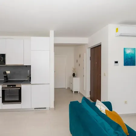 Filou * 마카르스카