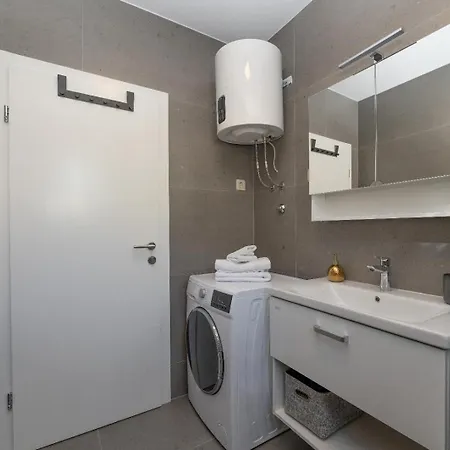 Filou Apartman Makarska